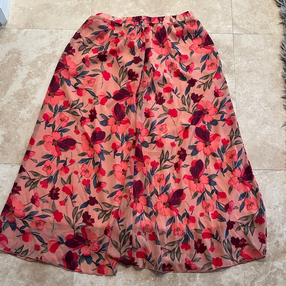 SHEIN Floral A-Line Skirt in Red and Pink
